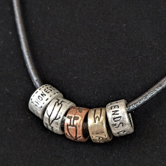 (2/$20) Premier Designs 5 Ring Pendant Necklace - Picture 1 of 5